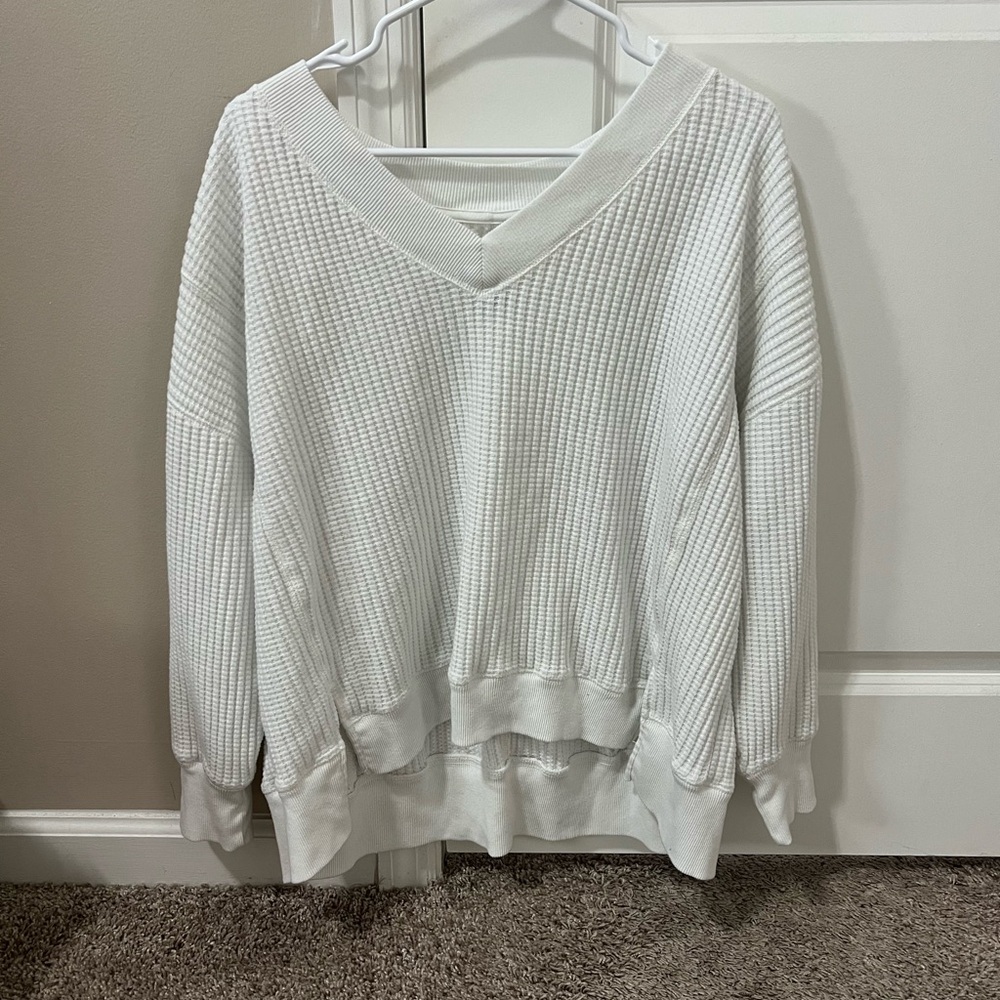 American Eagle Outfitters Cream Big Hug waffle sweater